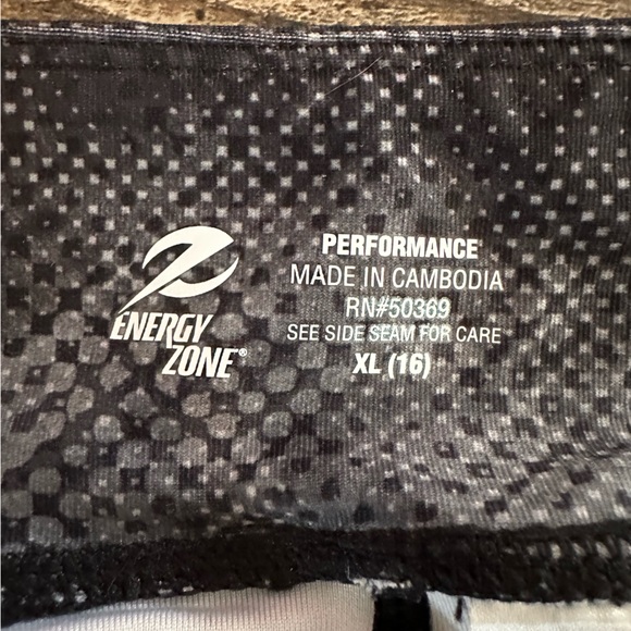 Energy Zone Shorts Blackgray Energy Zone Workout Shorts Poshmark